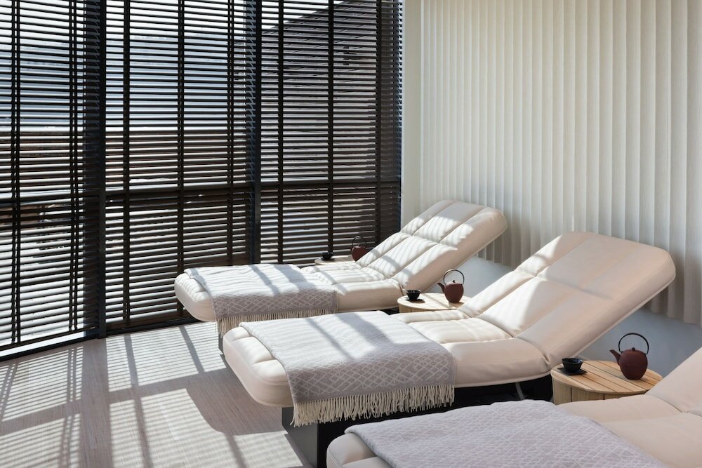 Фото Paragraph Freedom Square, a Luxury Collection Hotel