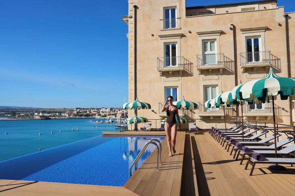 Фото Grand Hotel Des Ètrangers