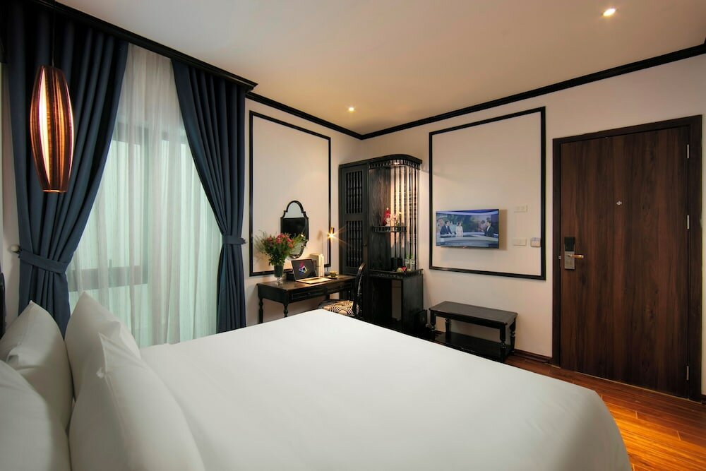 Фото Hanoi Le Chateau Hotel & SPA