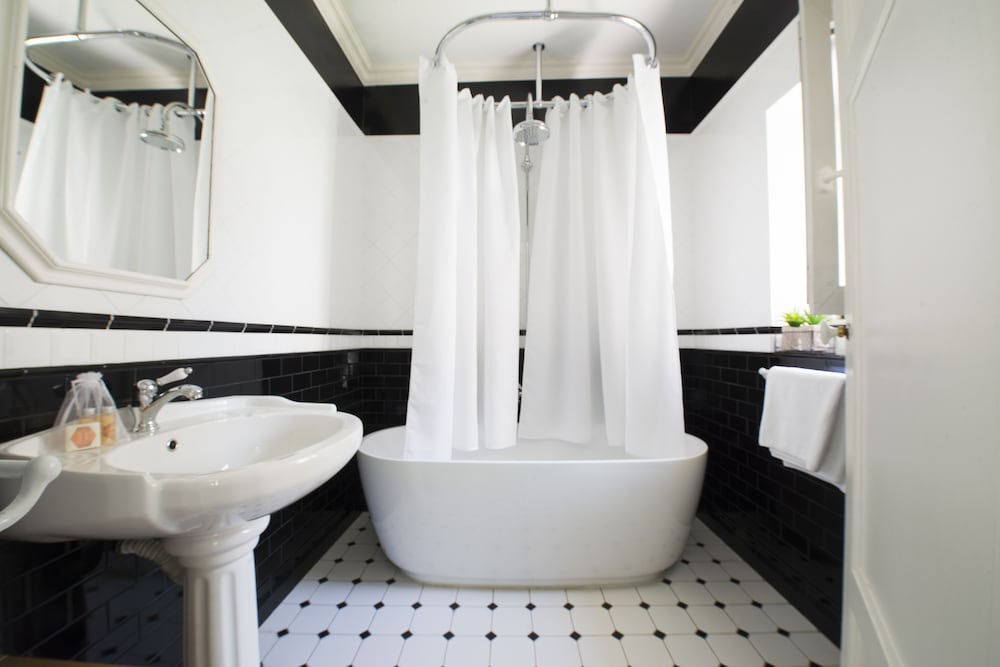 Фото Hotel des Batignolles