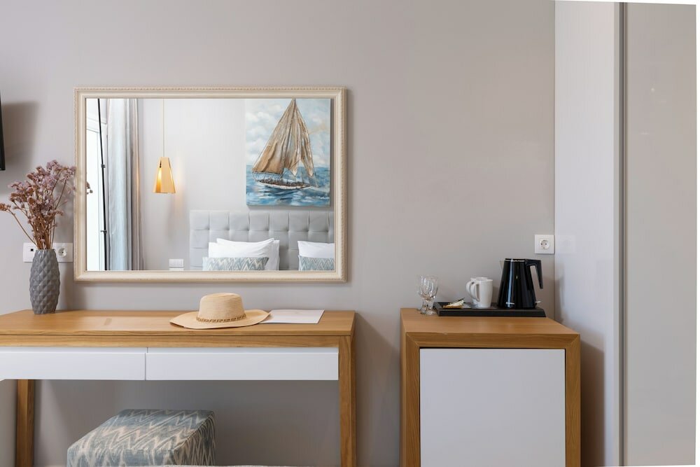 Фото Melina Bay Boutique Hotel