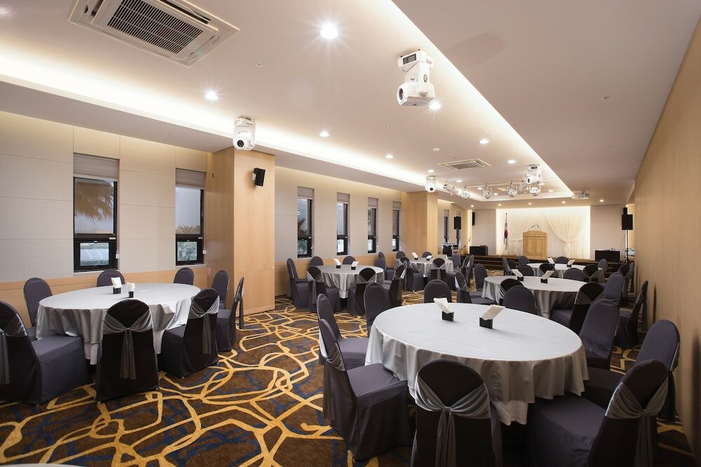 Фото Jeju Palace Hotel