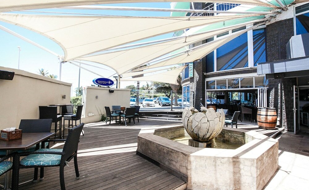 Фото The Blue Waters Hotel