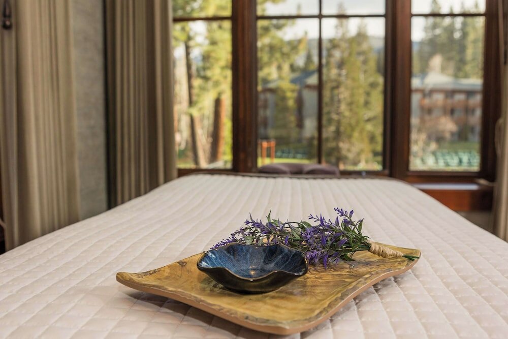 Фото Hyatt Regency Lake Tahoe Resort, SPA and Casino