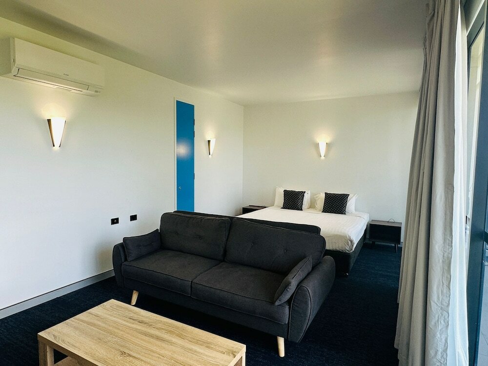 Фото Thornton Executive Hotel