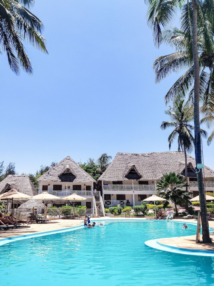 Фото Paradise Beach Resort