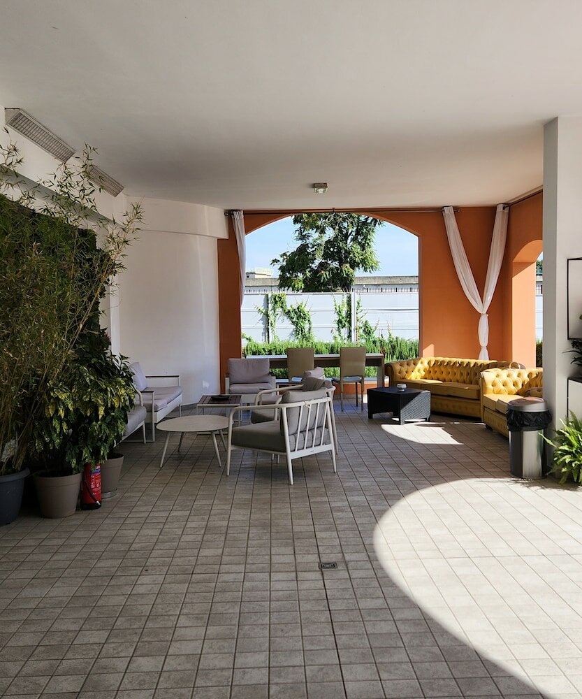 Фото Bleis Hotel