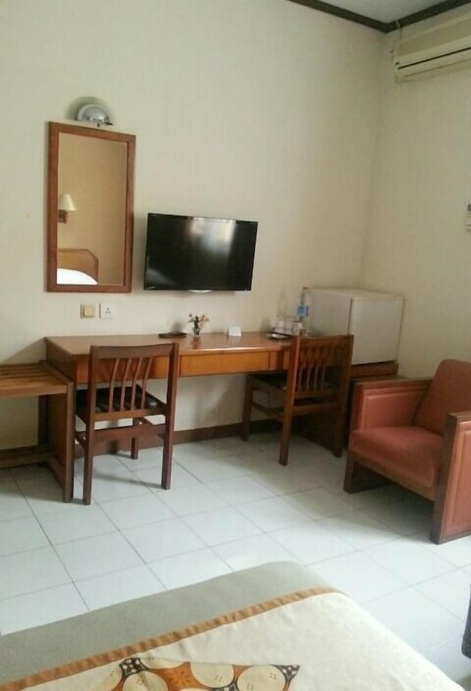 Фото Kenangan Hotel