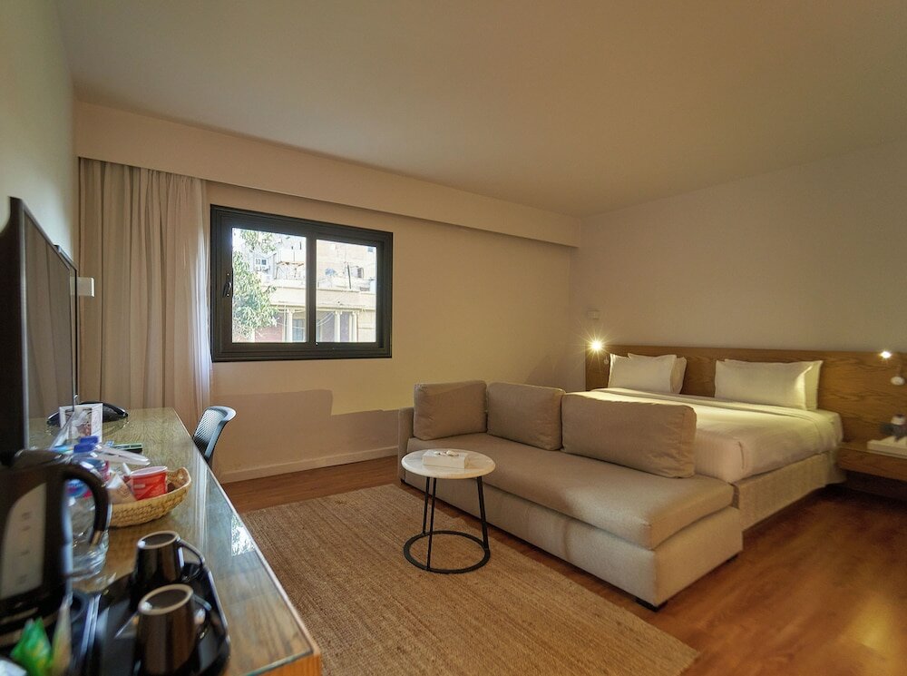 Фото New President Hotel