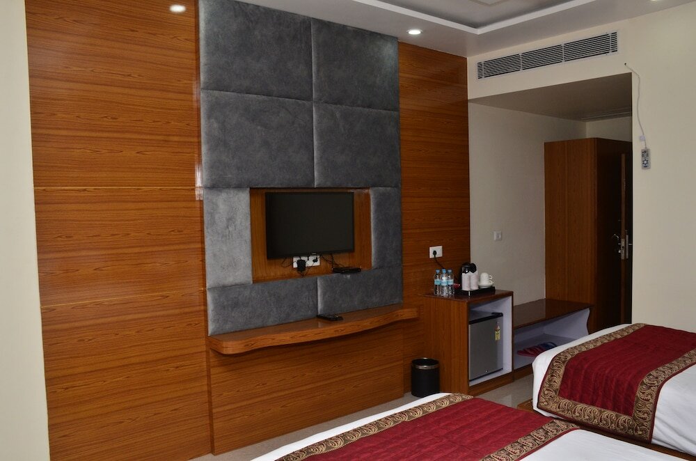 Фото Hotel Anand International