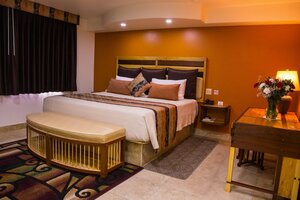 Гостиница Hotel La Villa de Zaragoza