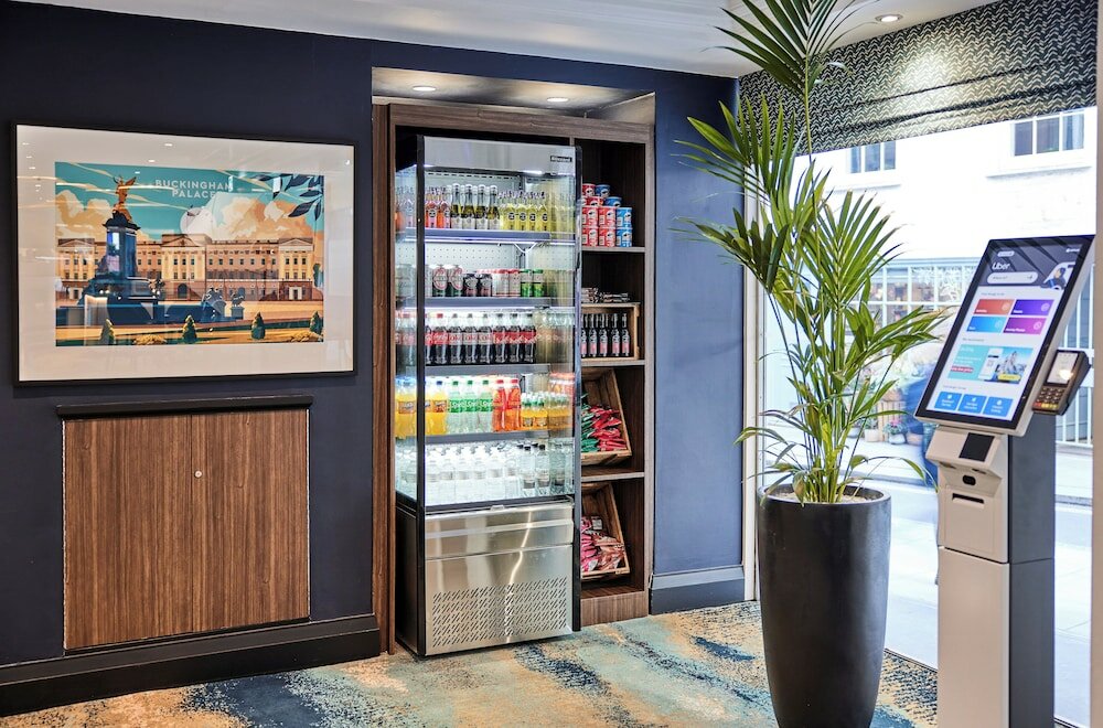 Фото Thistle Trafalgar Square Hotel