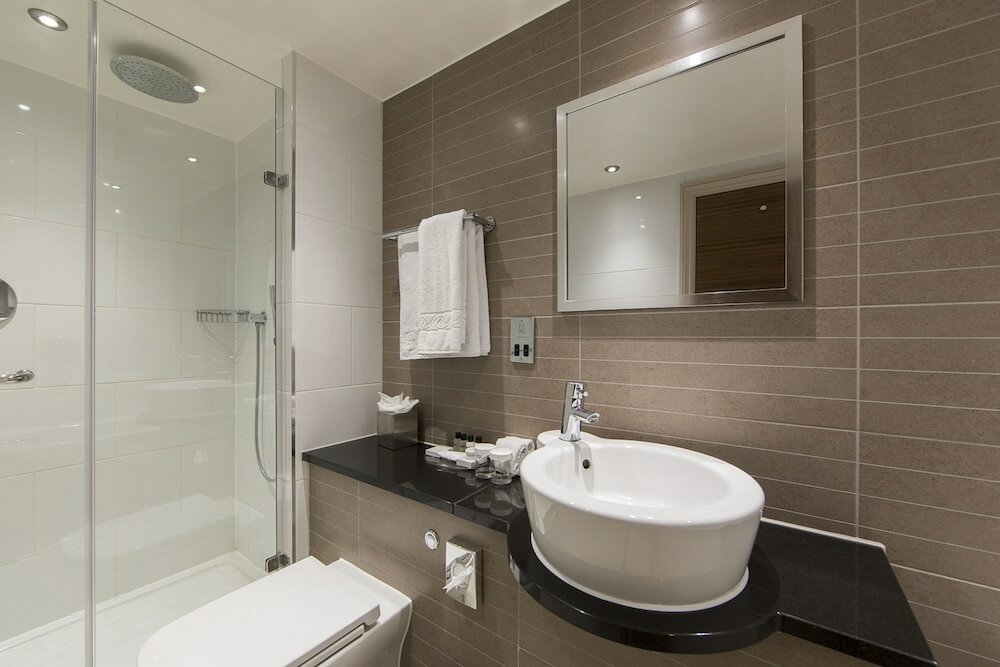 Фото Thistle Trafalgar Square Hotel