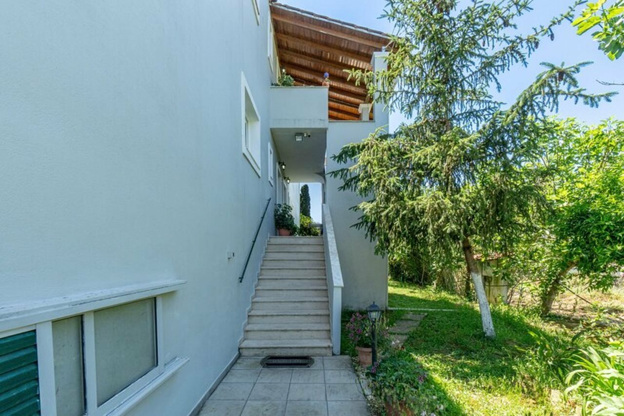 Фото Angela Hotel and Apartments