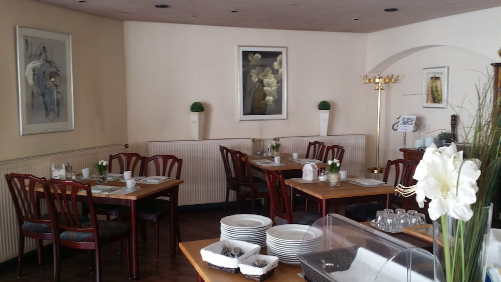 Фото Hotel am Stadion