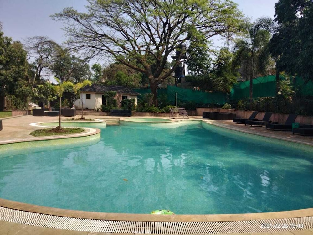 Фото Citrus Hotel Lonavala