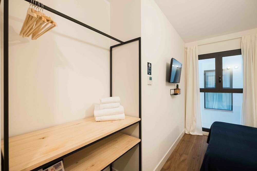 Фото Magatzem 128