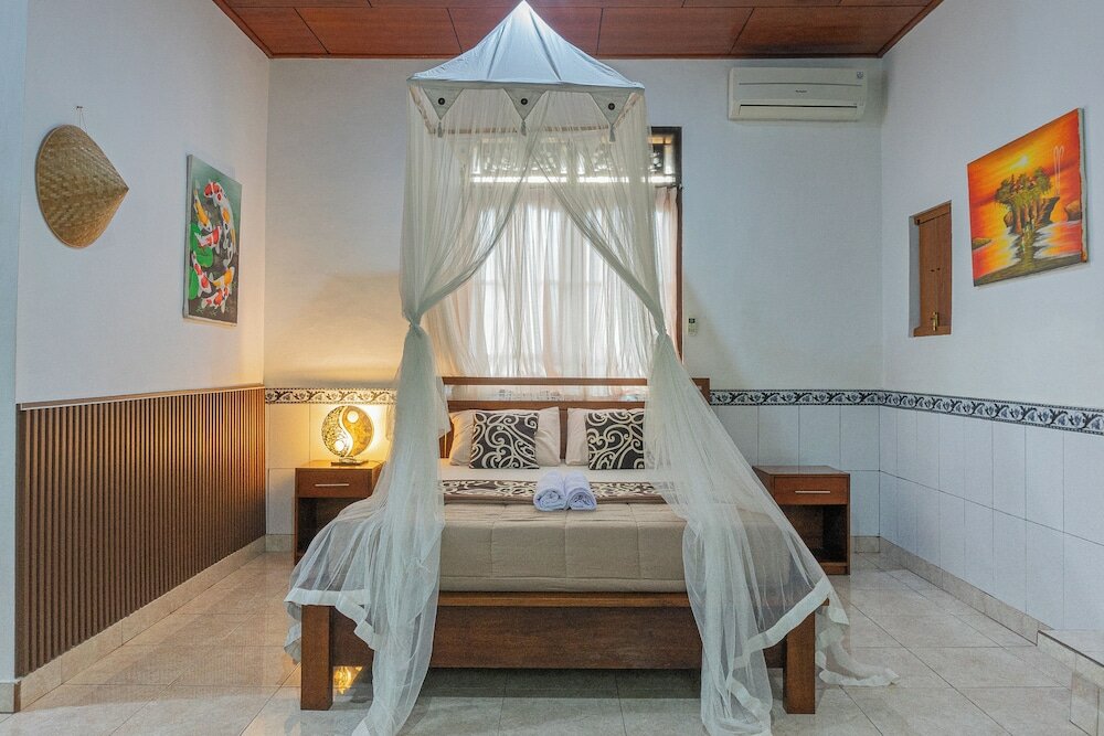 Фото Artha Dewata Home Stay