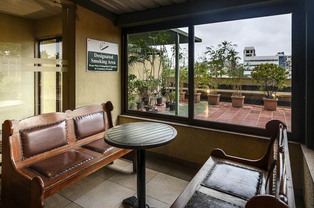 Фото Budget Inn Bellevue