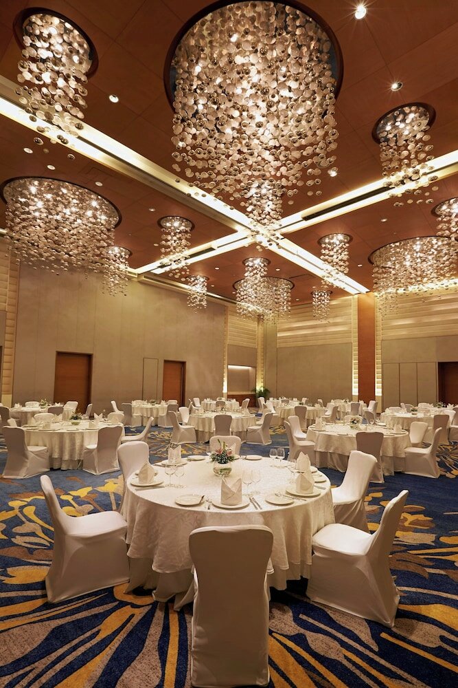 Фото Courtyard by Marriott Mumbai International Airport