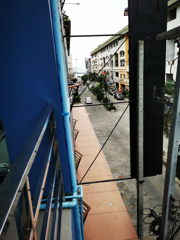 Фото Sorot House