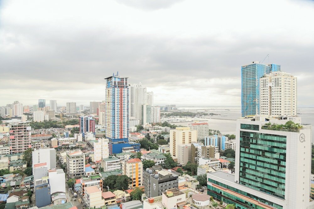 Фото Pacific Bay Grand Suites