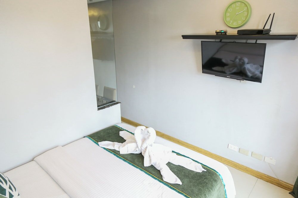 Фото Pacific Bay Grand Suites