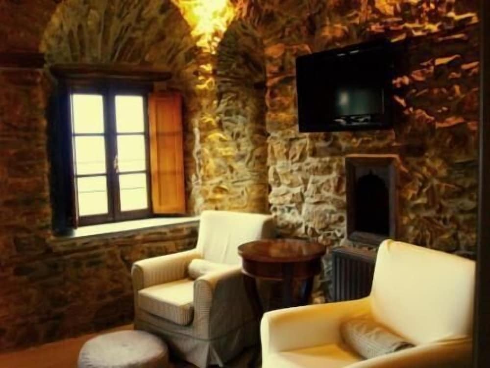 Фото Archontika Karamarlis