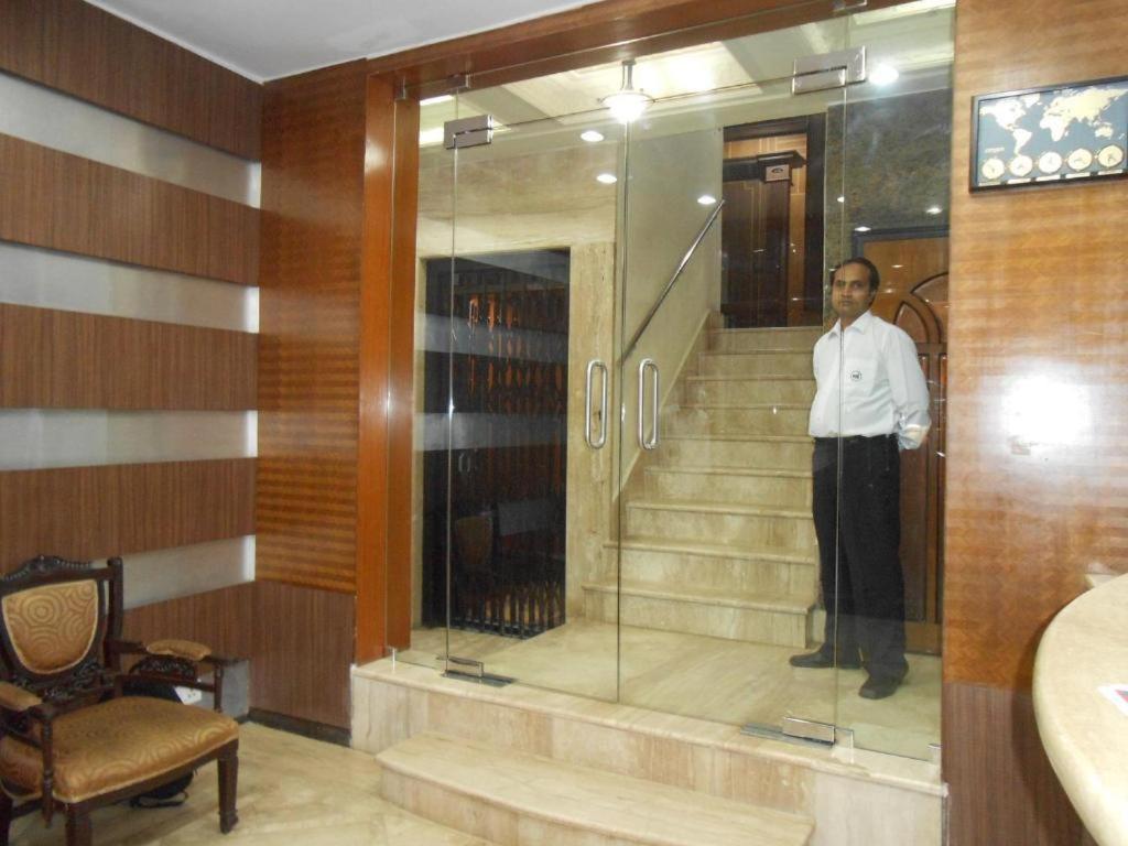 Фото Hotel Gulshan International