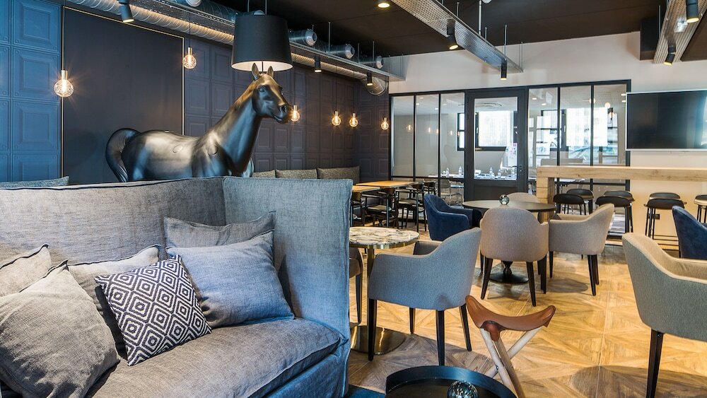 Фото Ibis Styles Laval Centre Gare