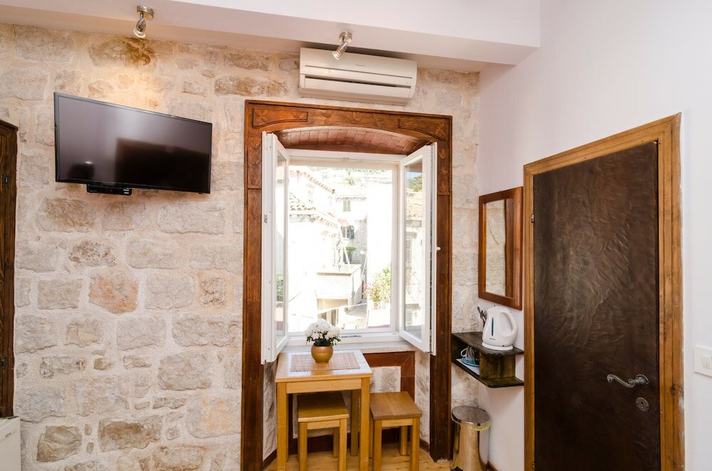 Фото Eddie´s Sea View Rooms