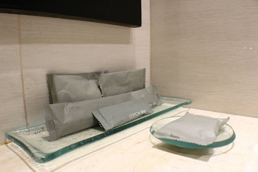 Фото Hotel Santika Pandegiling Surabaya