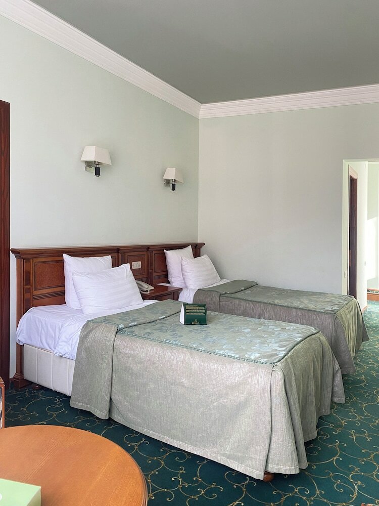 Фото Отель Россия