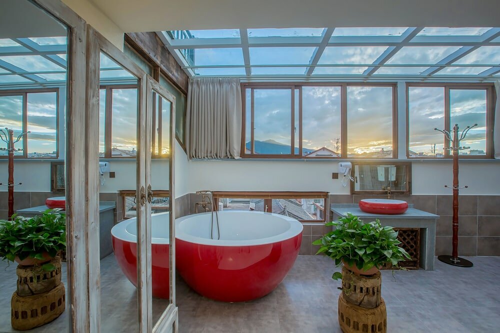 Фото China Old Story Inn Lijiang Elite Garden