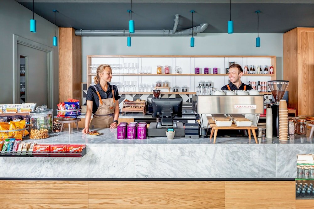 Фото Yotel Edinburgh