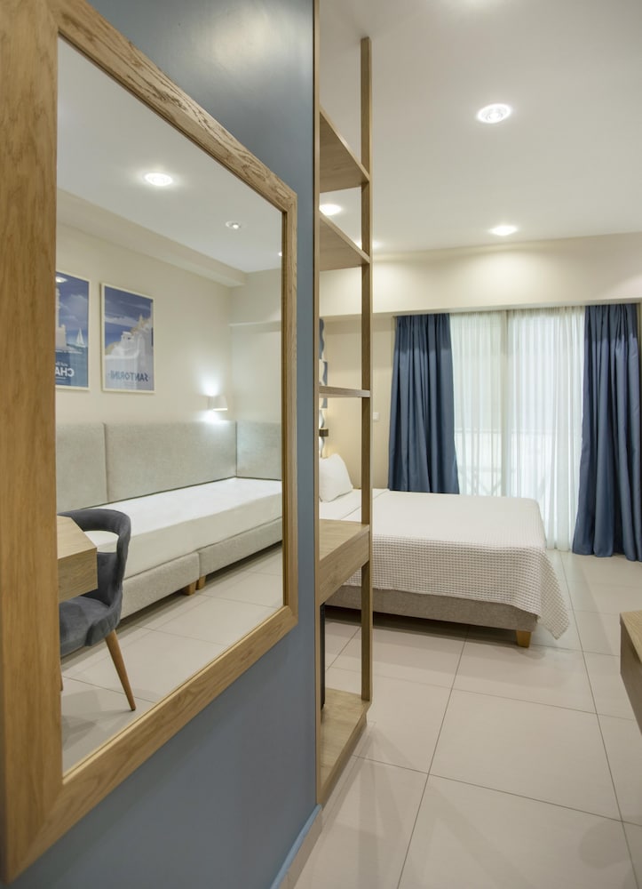 Фото Phidias Piraeus Hotel