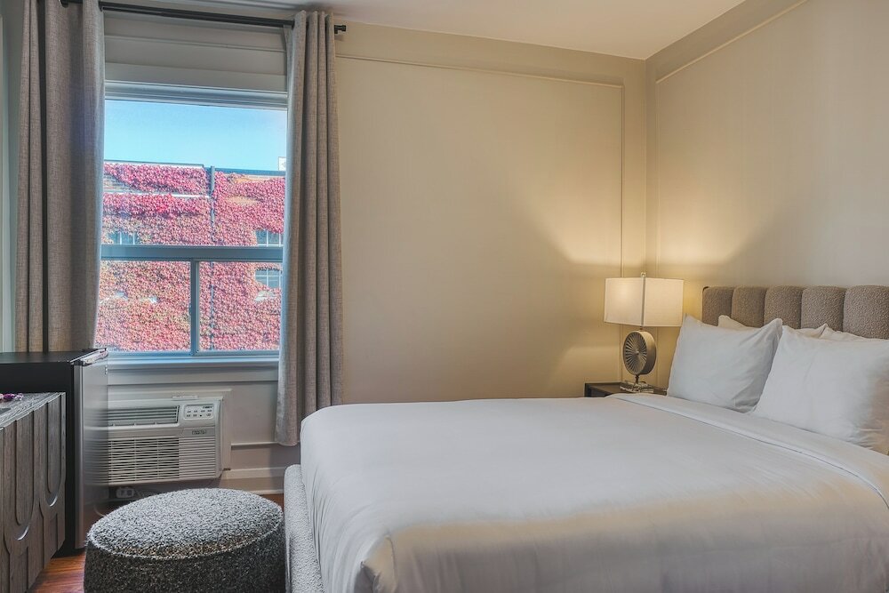 Фото The Windsor Hotel by Hoco Hotels