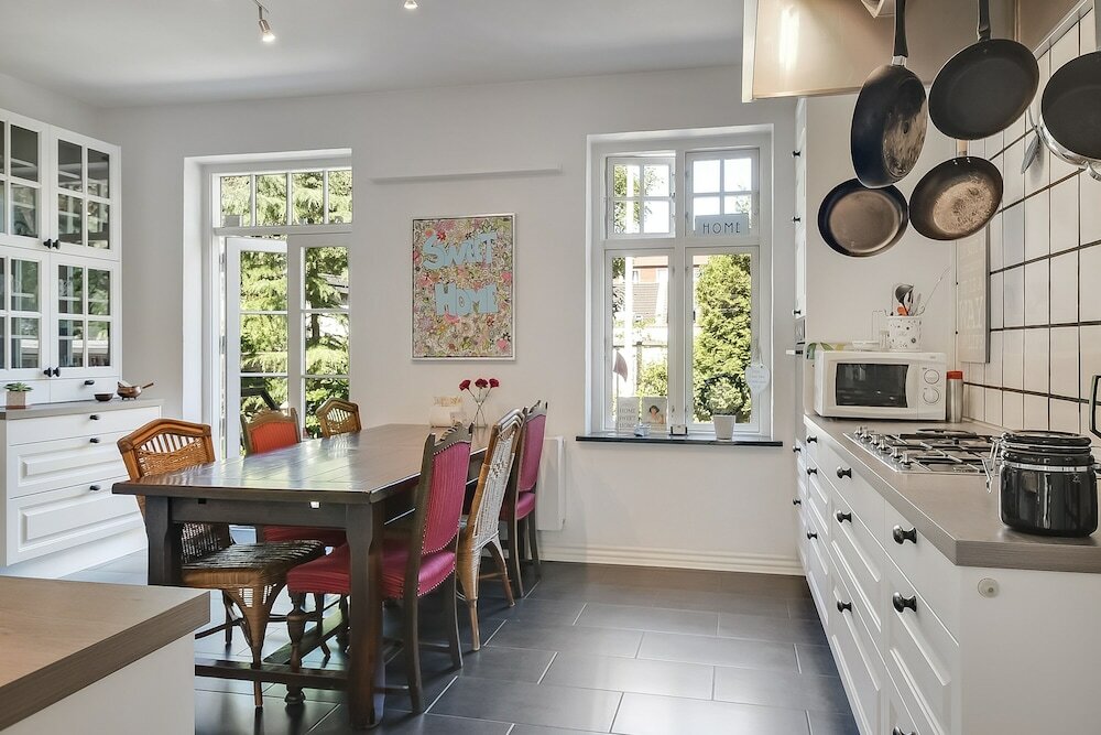 Фото Sweethome Guesthouse