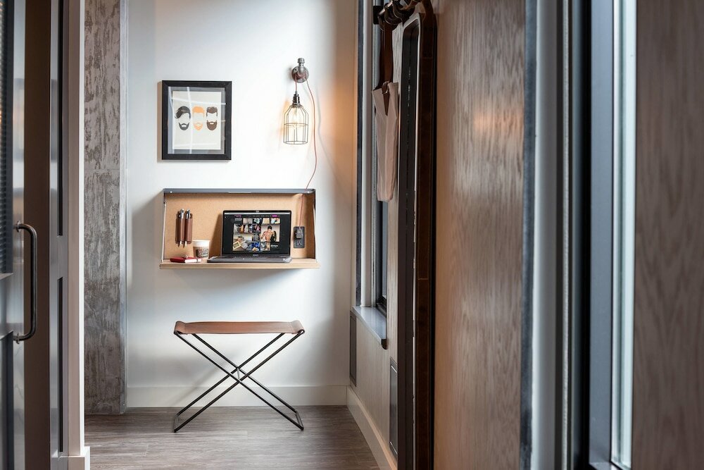 Фото Moxy Seattle Downtown