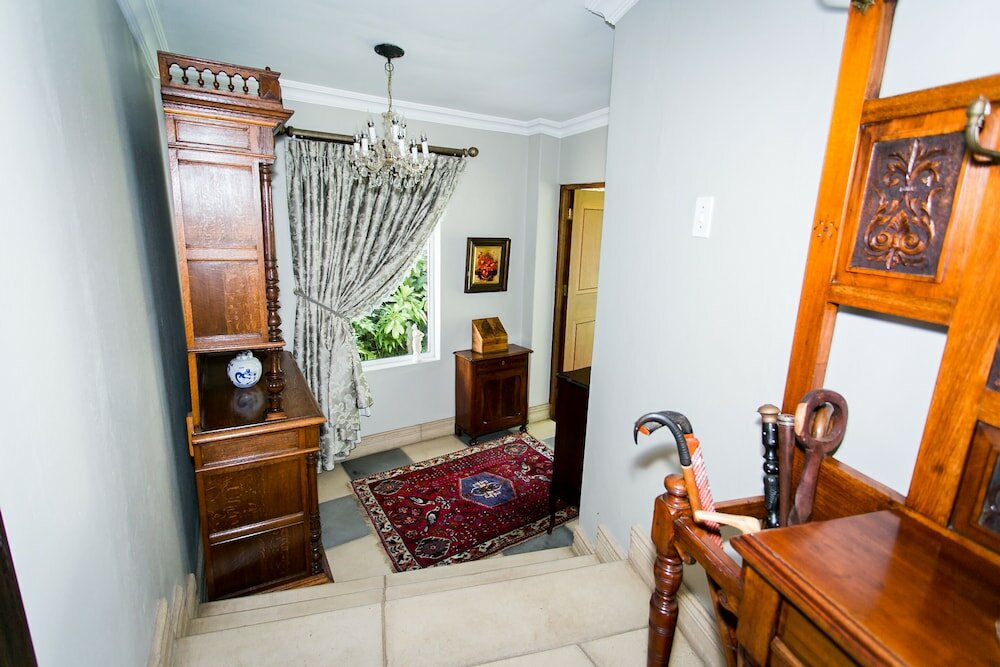 Фото Burkleigh House