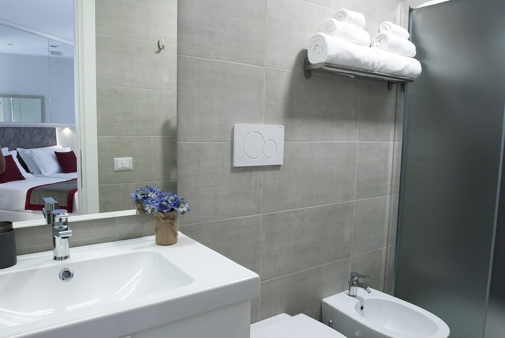 Фото Merulana Holidays