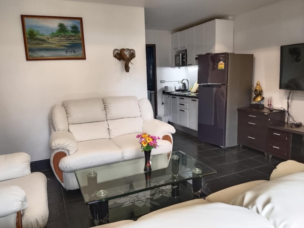 Фото Phratamnak Inn