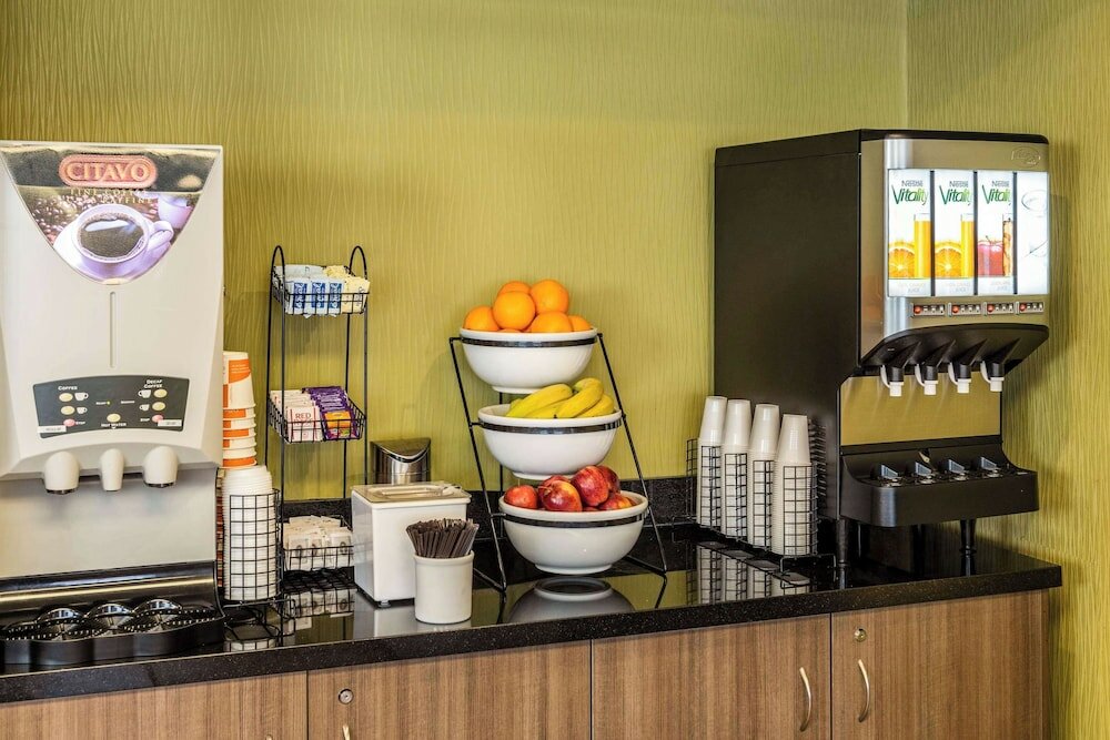 Фото Comfort Inn Amherst