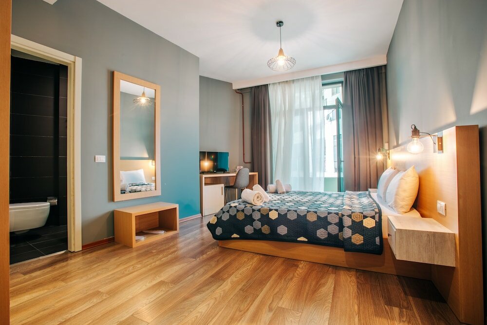 Фото Arc Hotel Tirana