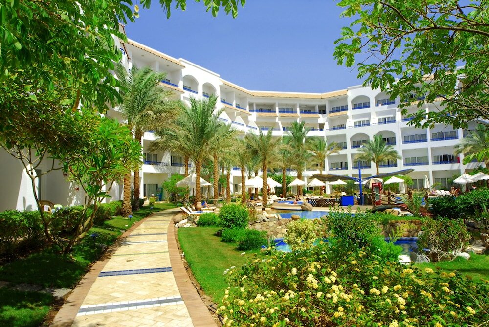 Фото Naama Bay Hotel & Resort