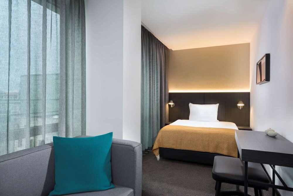 Фото Adina Apartment Hotel Leipzig