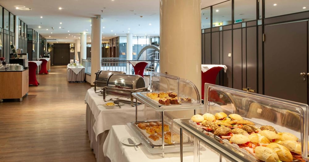 Фото Hotel Metropol