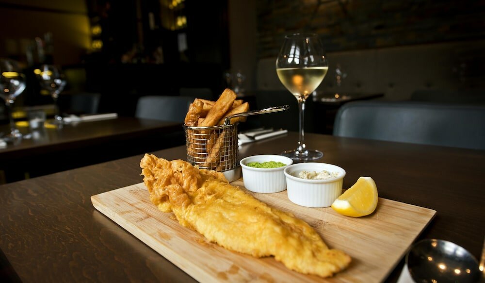 Фото Number 10 Hotel