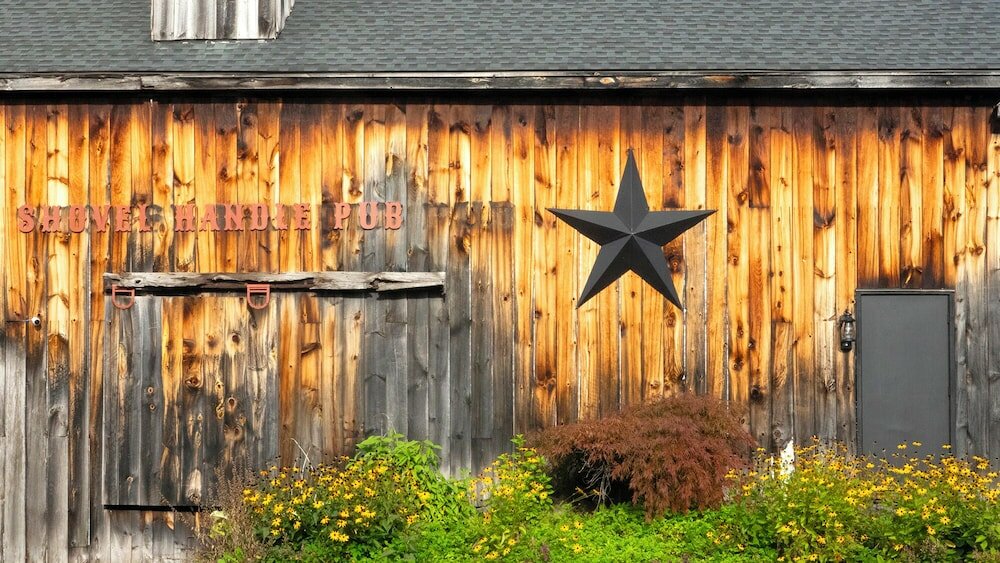 Фото The Whitney's Inn at Jackson