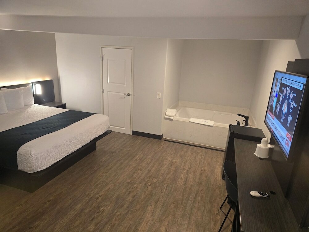 Фото Americas Best Value Inn Los Angeles at S Alvarado St